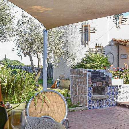 3 Bedroom In Ragusa *